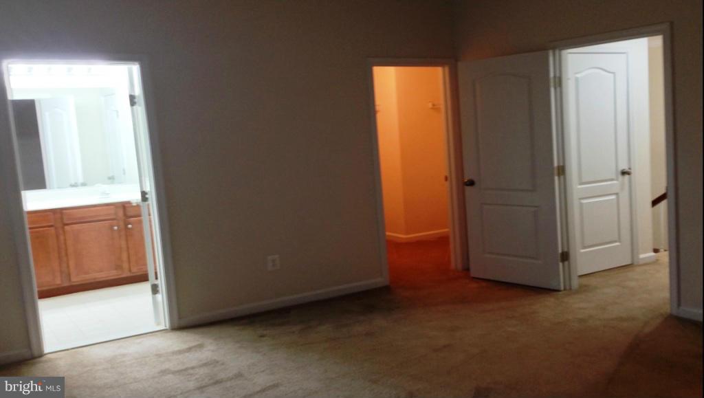 41907 Moreland Mine Terrace Aldie, VA 20105 - Photo 18 of 22 Bedroom (Master)