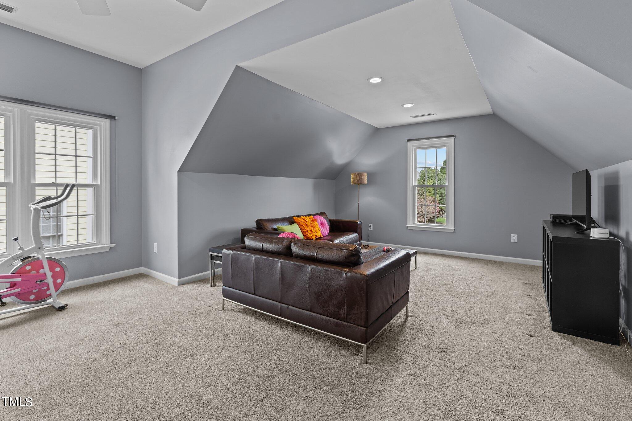 103 Summerglow Court Cary, NC 27513 - Photo 43 of 67 41-web-or-mls-8Y3A7708