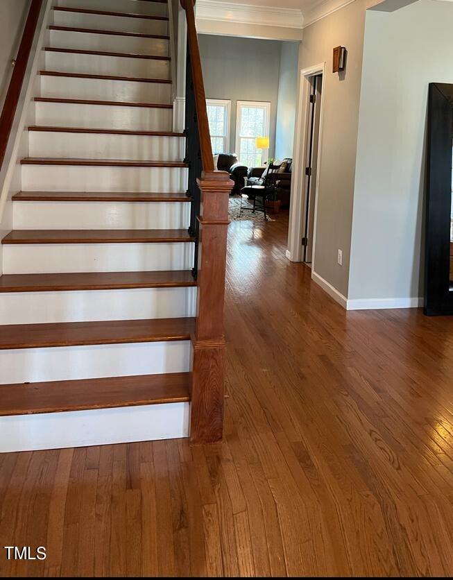 103 Summerglow Court Cary, NC 27513 - Photo 5 of 67 PHOTO-2024-03-18-18-00-09 (1)