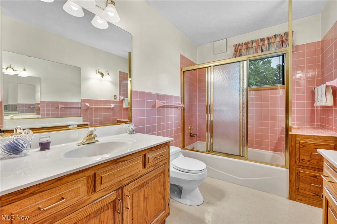4320 West Sprague Road Cleveland, OH 44134 - Photo 7 of 50