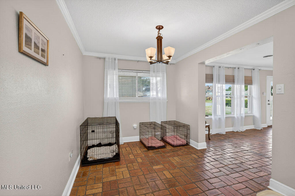 334 Carter Road Biloxi, MS 39531 - Photo 11 of 35 334CarterRd-9