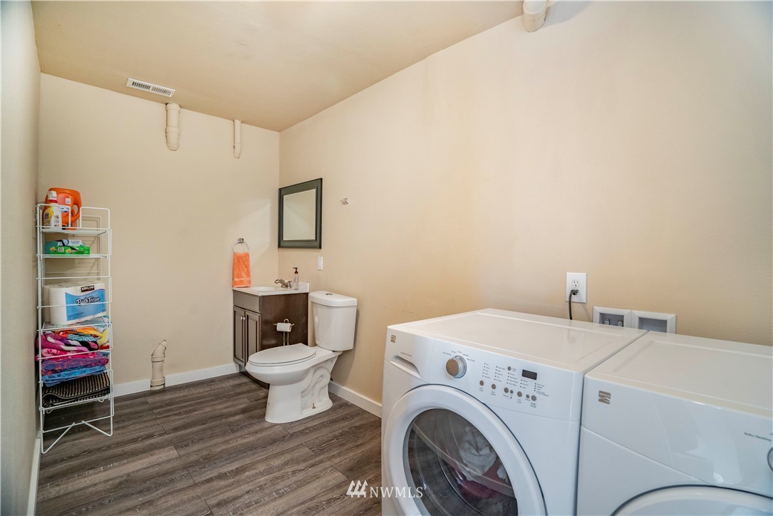 3311 Southeast 17th Street Renton, WA 98058 - Photo 17 of 24 Gallery Image 17