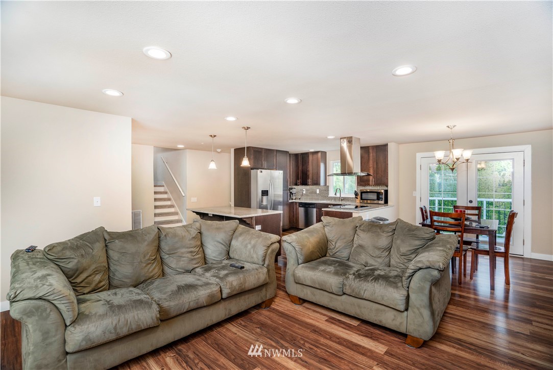 3311 Southeast 17th Street Renton, WA 98058 - Photo 8 of 24 Gallery Image 8