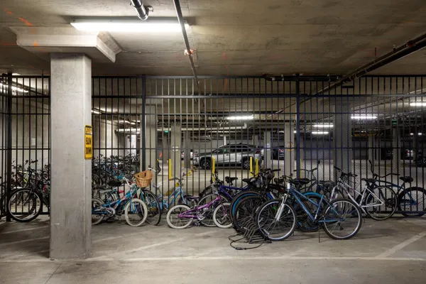 $1,325,000 | 4388 El Camino Real, Unit 130, Los Altos, CA 94022