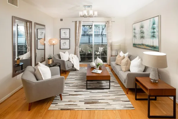 $1,325,000 | 4388 El Camino Real, Unit 130, Los Altos, CA 94022