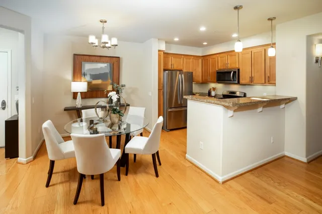 $1,348,000 | 4388 El Camino Real, Unit 130, Los Altos, CA 94022