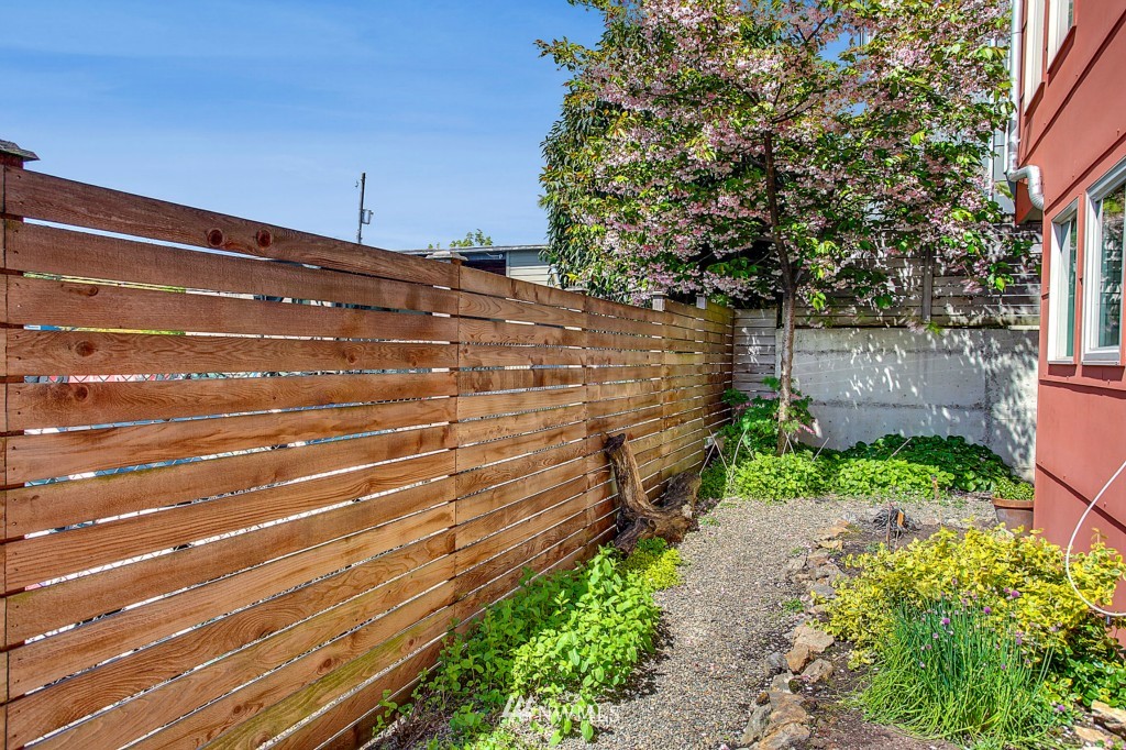 2110 South State Street Seattle, WA 98144 - Photo 21 of 22 Gallery Image 21