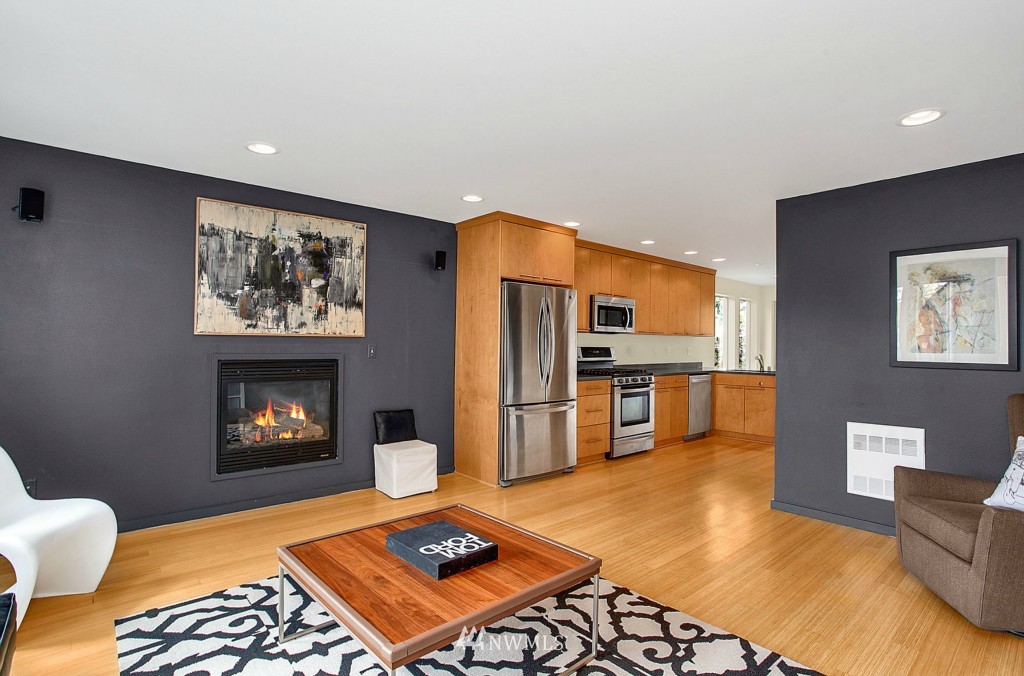 2110 South State Street Seattle, WA 98144 - Photo 5 of 22 Gallery Image 5