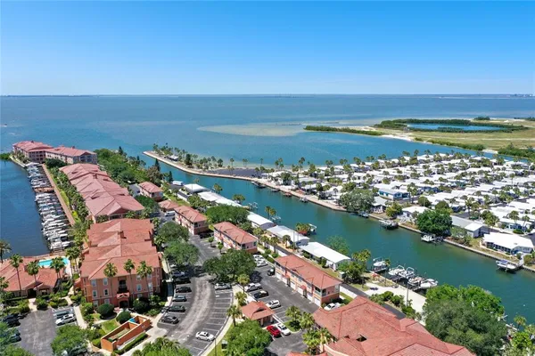 $3,500 | 5000 Culbreath Key Way, Unit 8109, Tampa, FL 33611