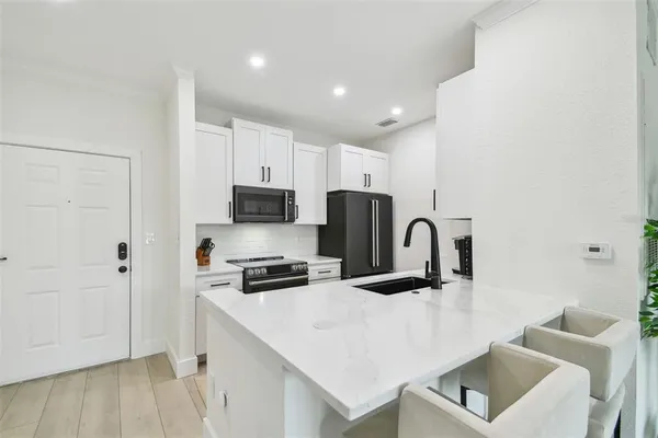 $3,500 | 5000 Culbreath Key Way, Unit 8109, Tampa, FL 33611