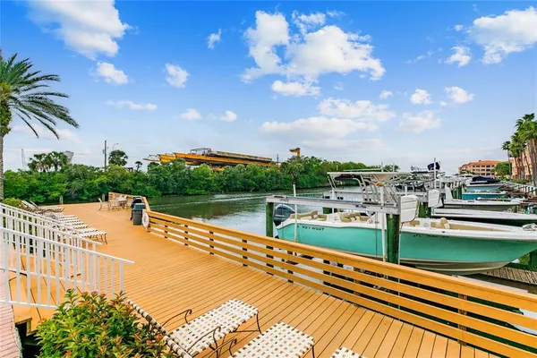 $3,500 | 5000 Culbreath Key Way, Unit 8109, Tampa, FL 33611