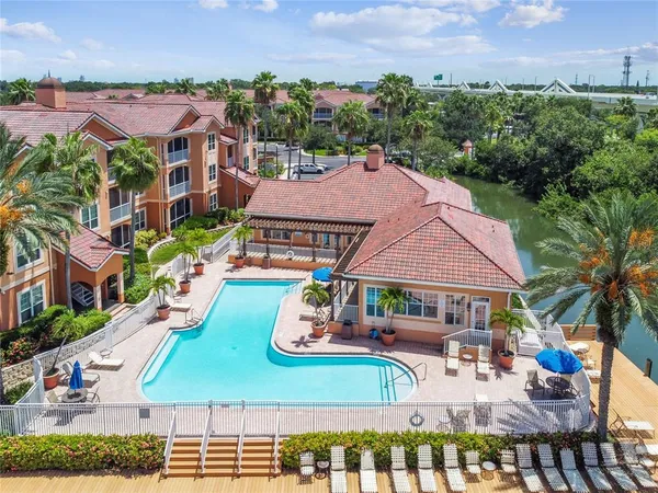 $3,500 | 5000 Culbreath Key Way, Unit 8109, Tampa, FL 33611