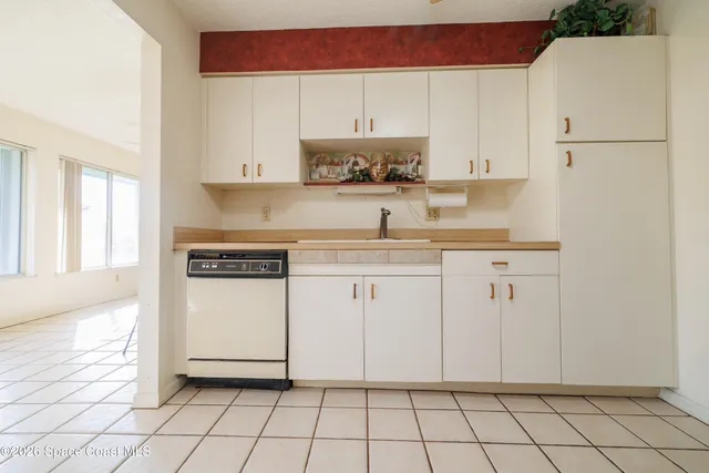 $239,900 | 6205 River Run Drive, Unit 6205, Sebastian, FL 32958