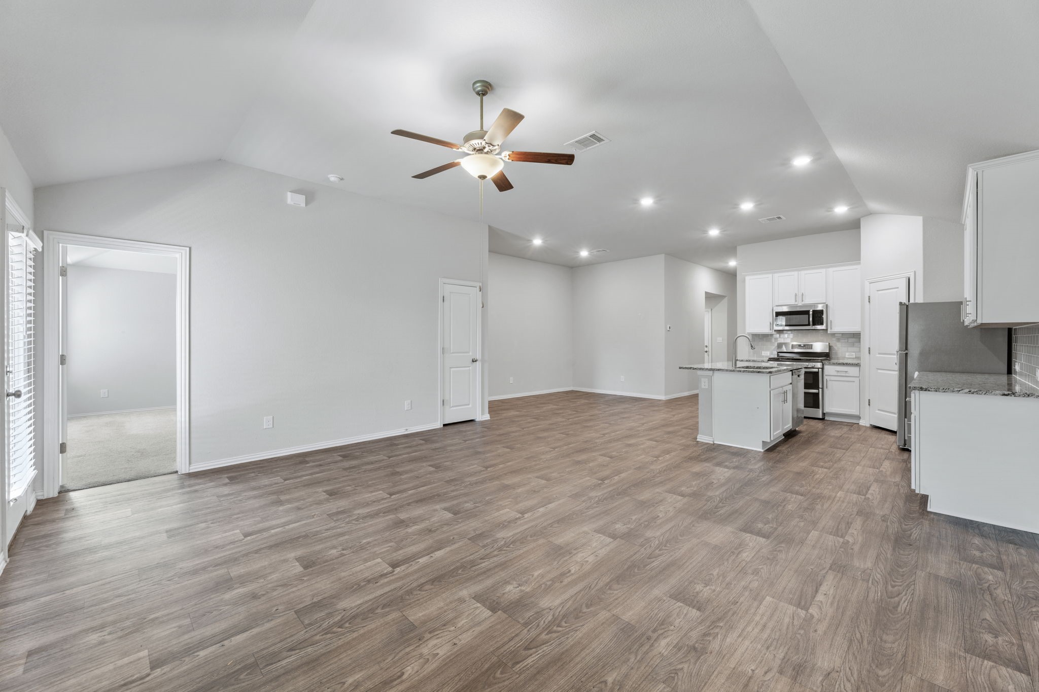 143 Alexander Kyle, TX 78640 - Photo 10 of 34