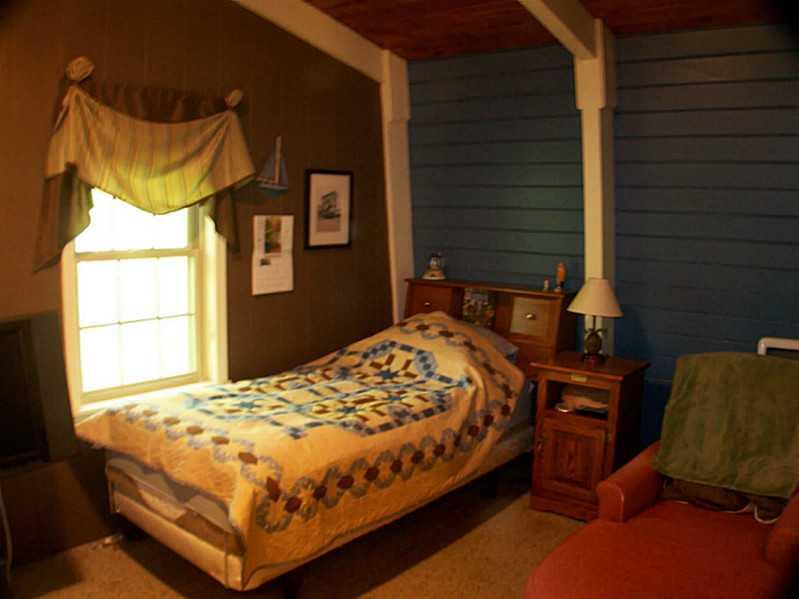 523 Stewarton Road Mill Run, PA 15464 - Photo 13 of 24 Bedroom.