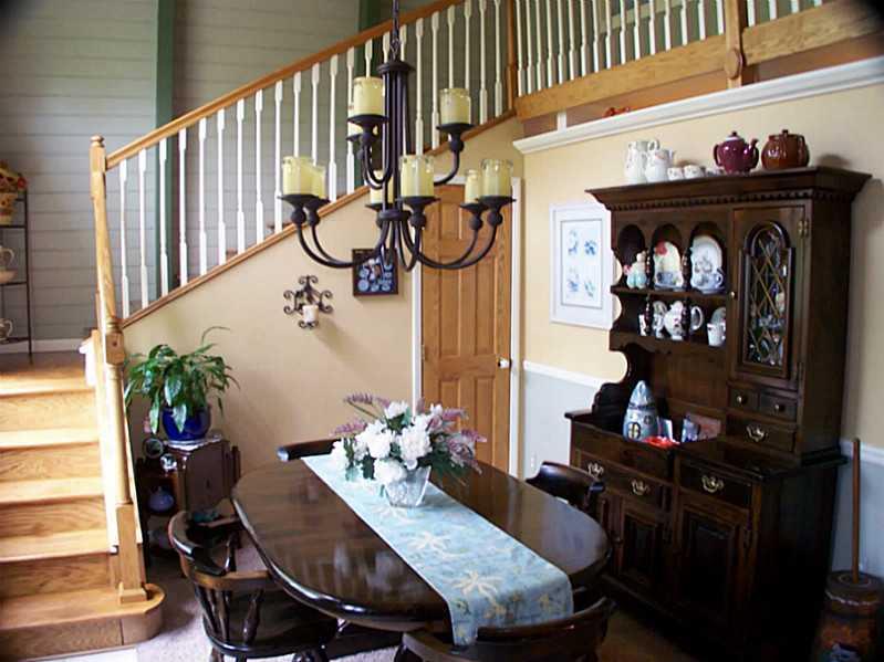 523 Stewarton Road Mill Run, PA 15464 - Photo 4 of 24 Dining Room.