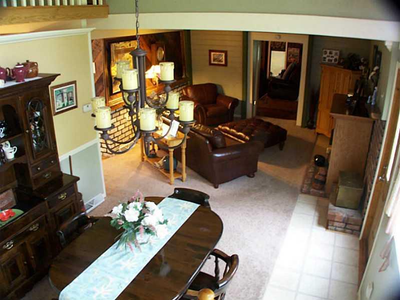 523 Stewarton Road Mill Run, PA 15464 - Photo 5 of 24 Living Room.