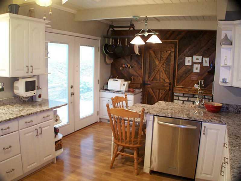 523 Stewarton Road Mill Run, PA 15464 - Photo 9 of 24 Kitchen.