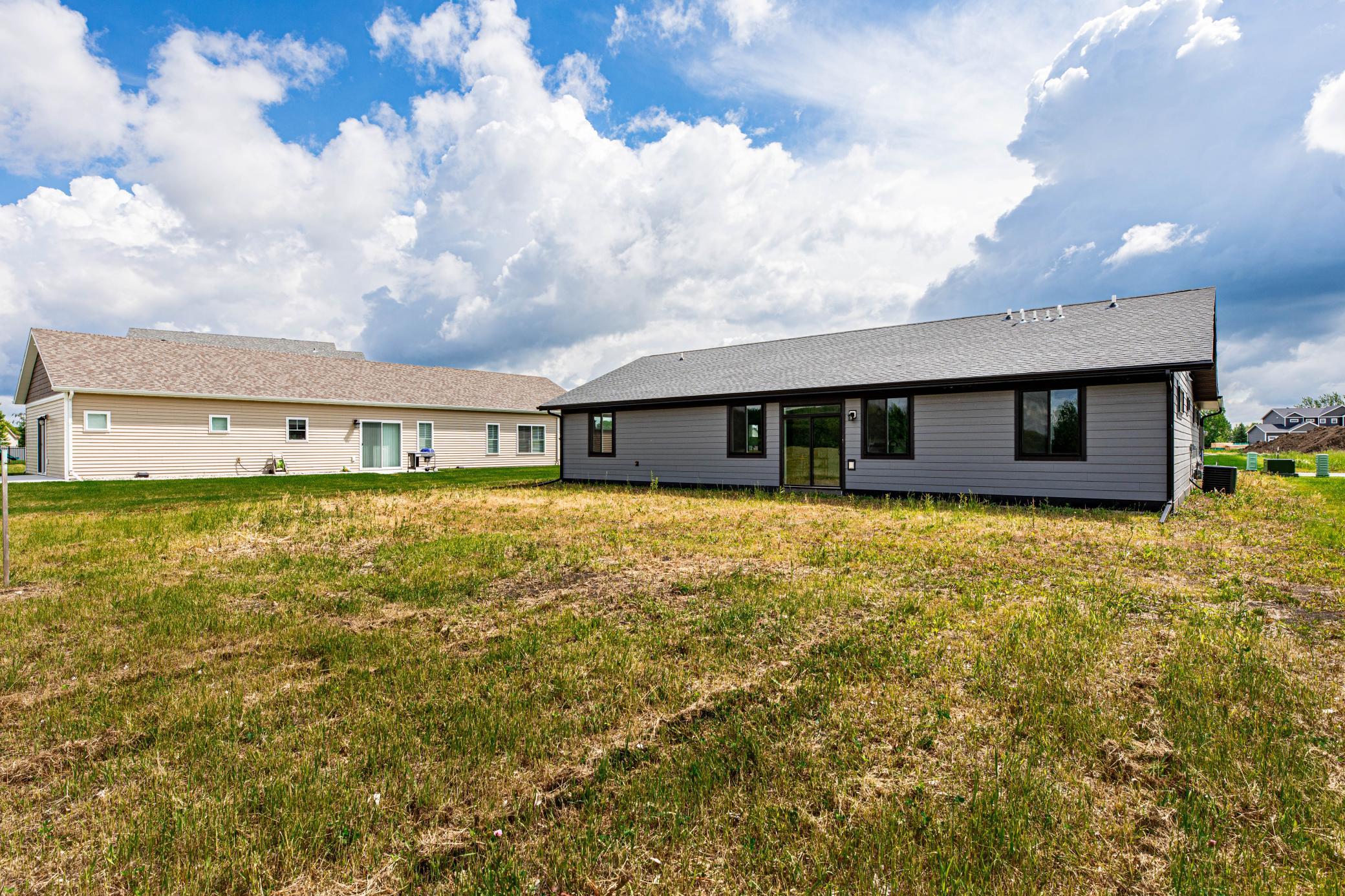 4712 Hampton Loop South Moorhead, MN 56560 - Photo 35 of 36