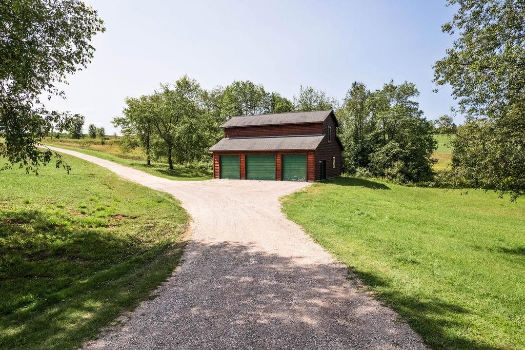 509 North Advance Road Boyne City, MI 49712 - Photo 27 of 39