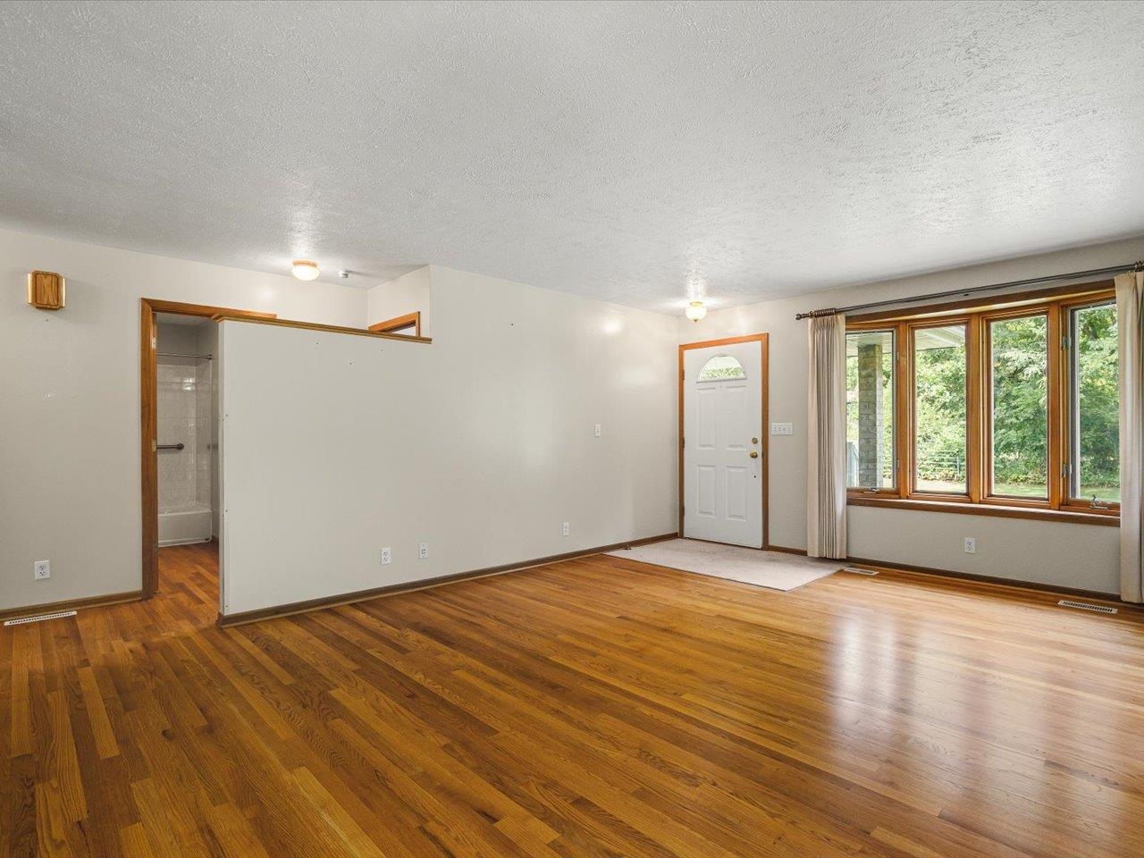15085 East McNeal Road Monroe Center, IL 61052 - Photo 15 of 75 Gallery Image 15