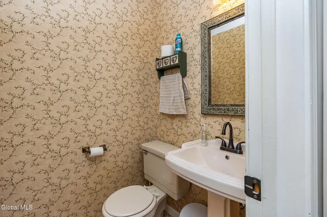 $475,000 | 15 Hidden Hills Drive, Queensbury, NY 12804