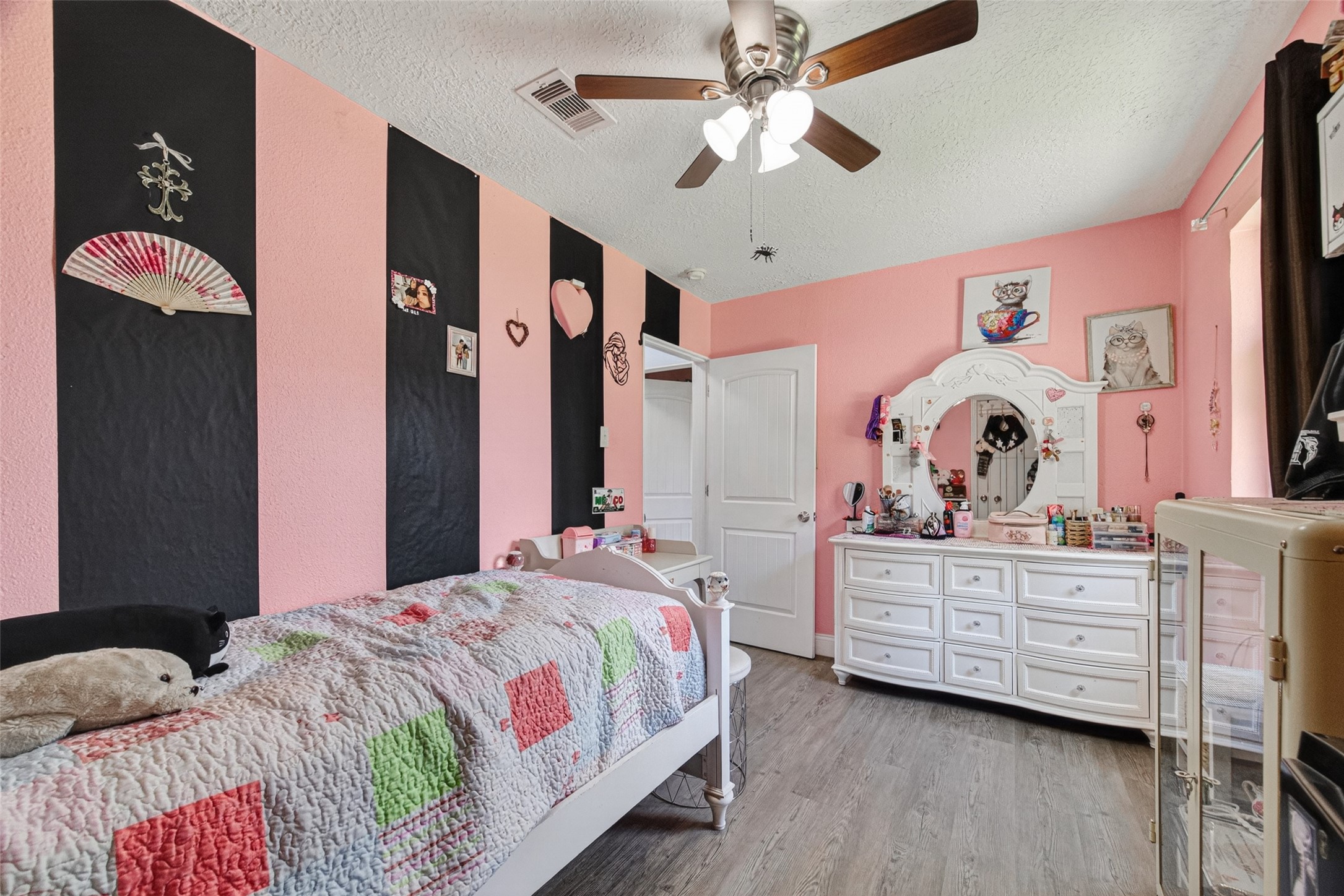 2402 Raymond Street Pasadena, TX 77506 - Photo 27 of 33