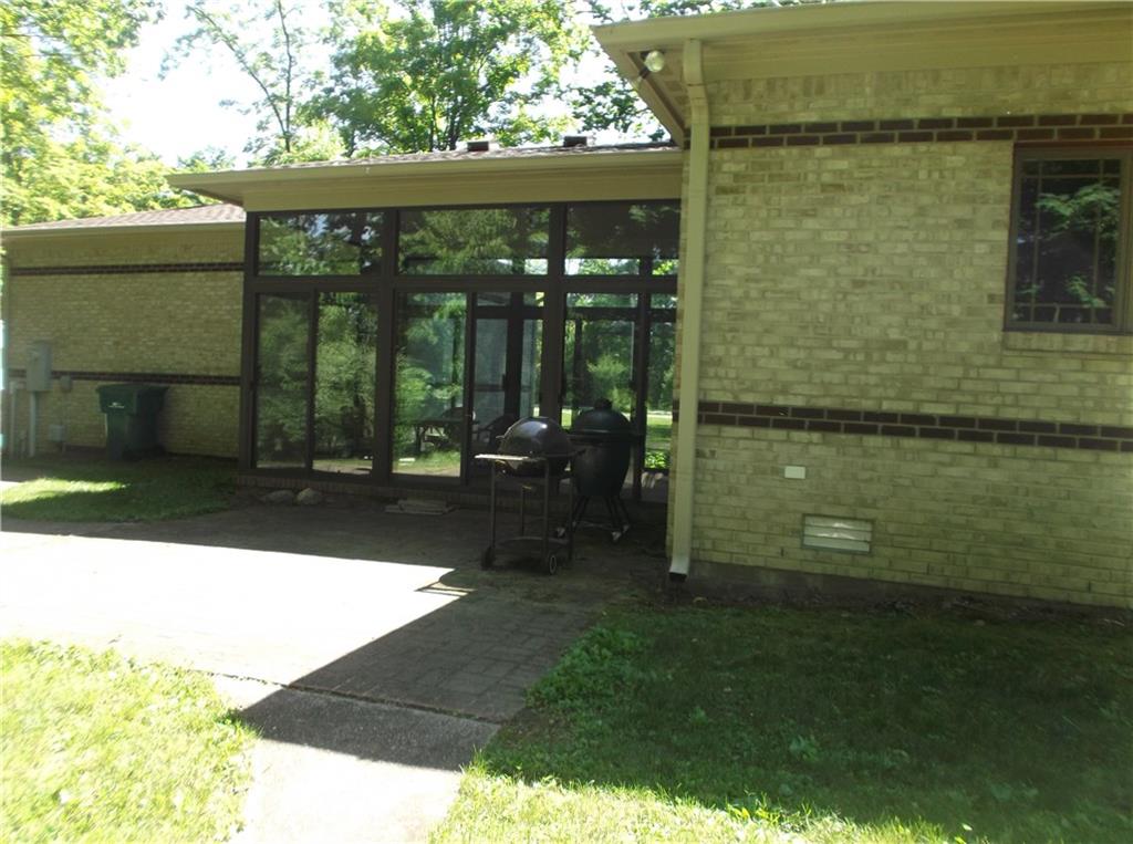 8750 Crown Point Road Indianapolis, IN 46278 - Photo 5 of 19 Gallery Image 5