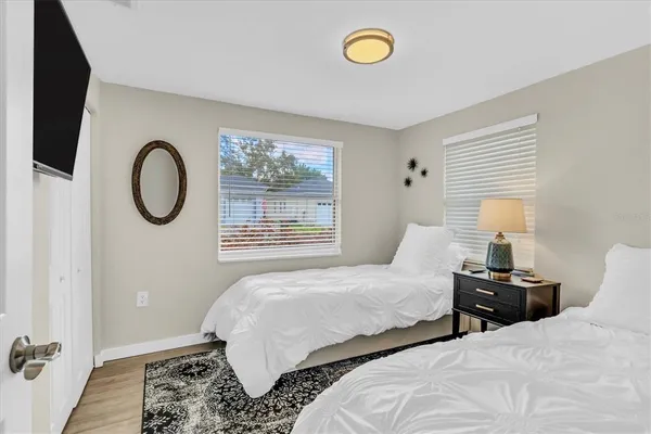 $3,000 | 4110 Iola Drive, Sarasota, FL 34231