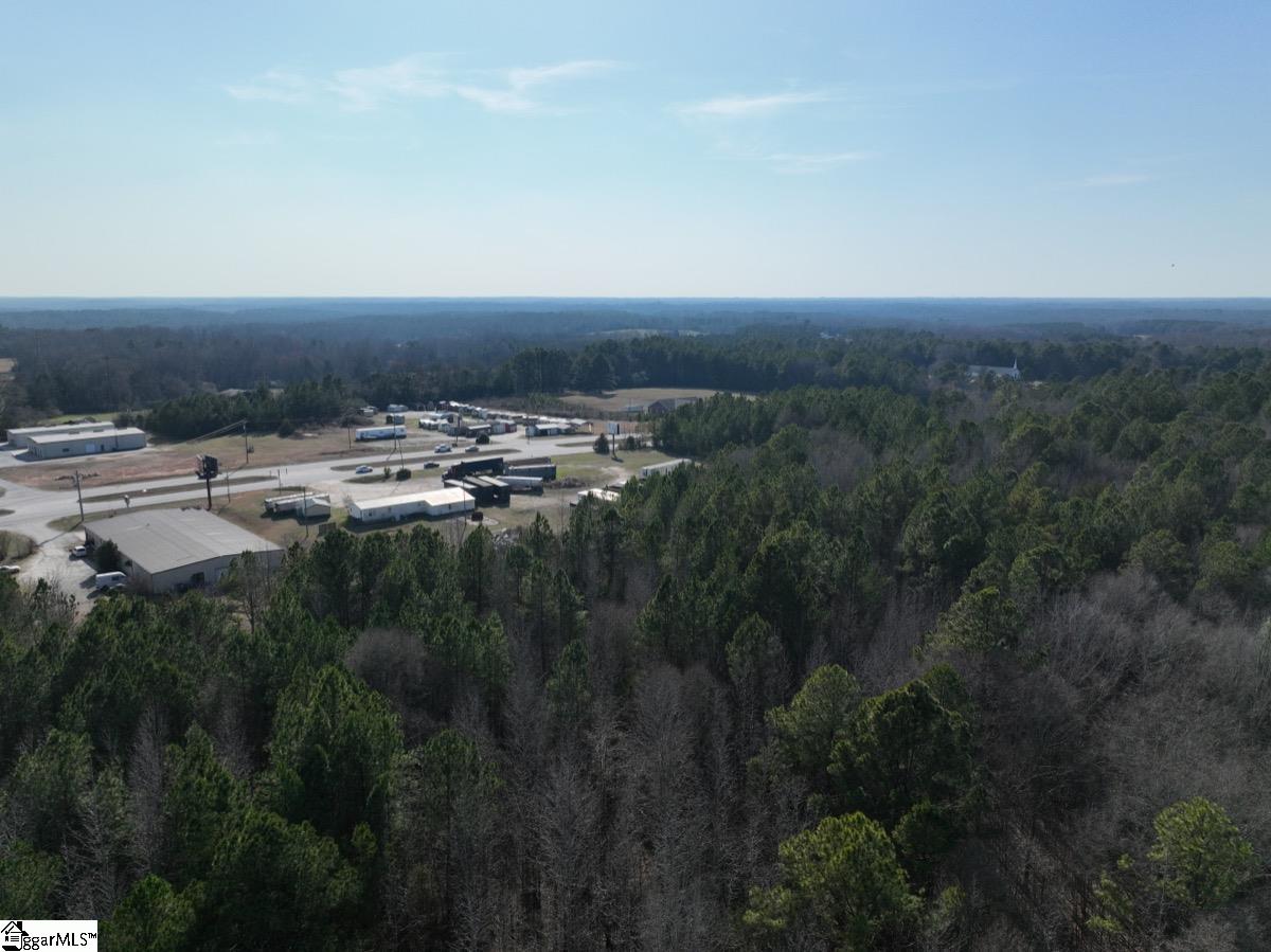 602 Templeton Road Laurens, SC 29360 - Photo 7 of 10