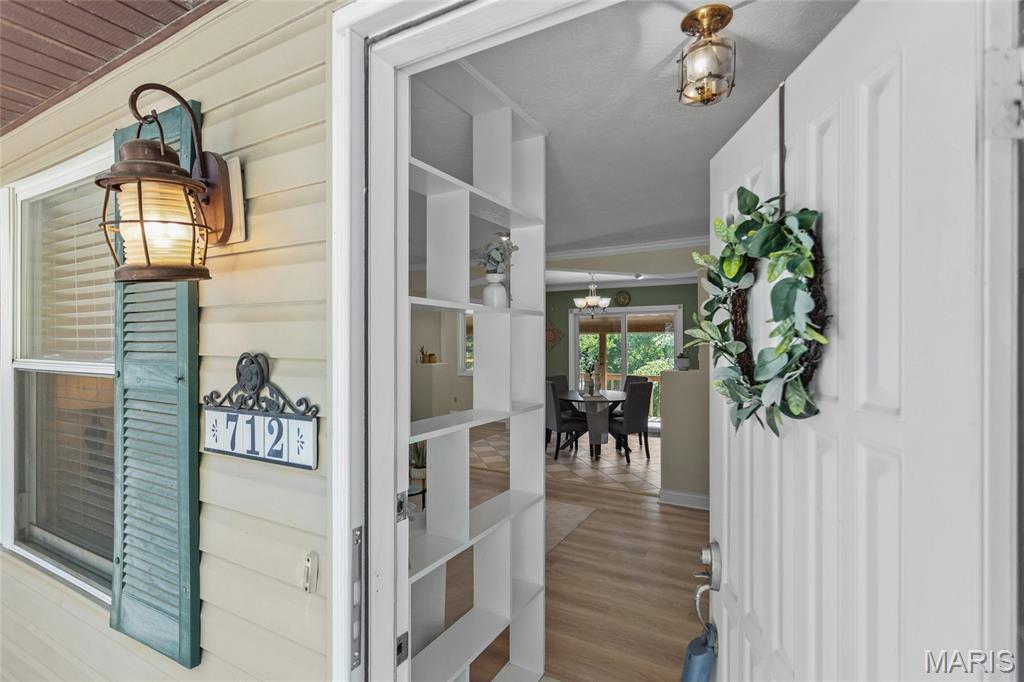 712 Riviera Circle Edwardsville, IL 62025 - Photo 15 of 95 Gallery Image 15