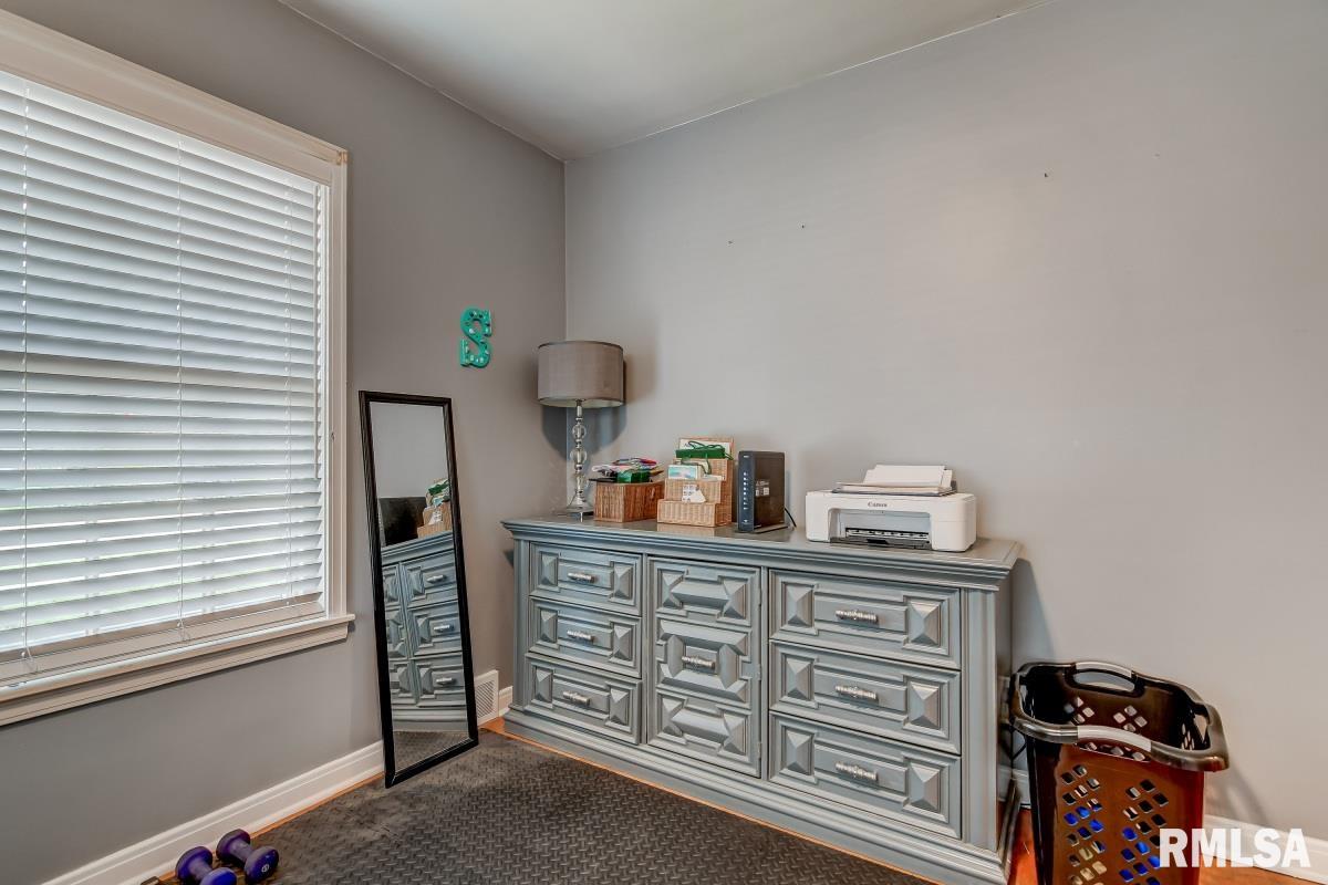 1417 West Edwards Street Springfield, IL 62704 - Photo 24 of 36 Gallery Image 24
