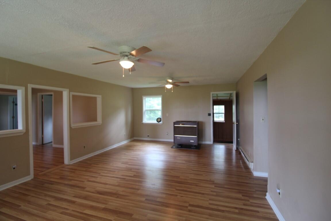 2958 Possum Trot Road Grandview, TN 37337 - Photo 5 of 47 IMG_4555 (Medium)