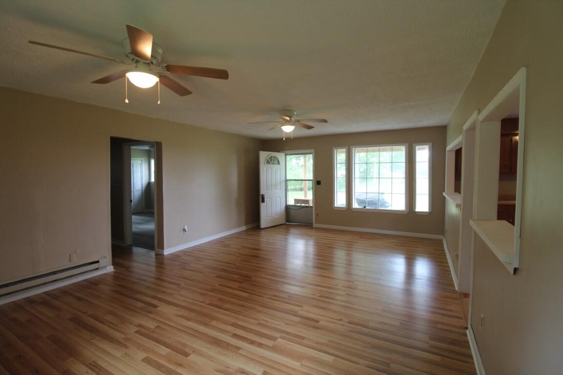 2958 Possum Trot Road Grandview, TN 37337 - Photo 6 of 47 IMG_4553 (Medium)