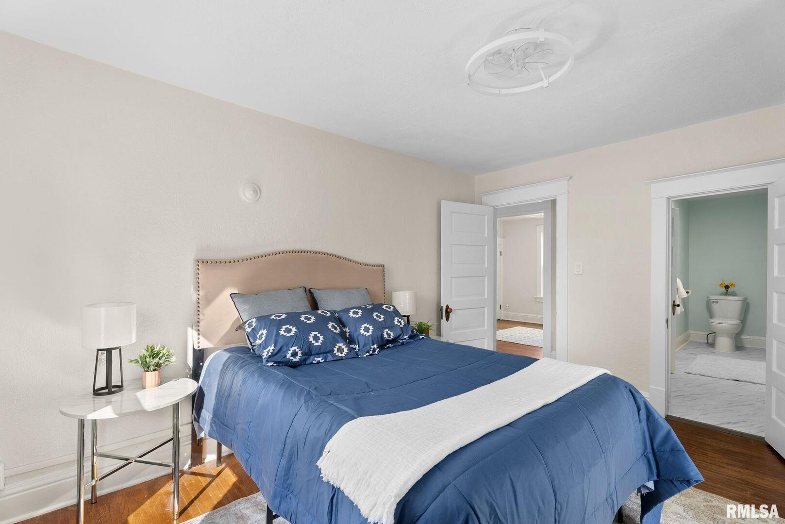 2326 5th Street Moline, IL 61265 - Photo 16 of 22 Gallery Image 16