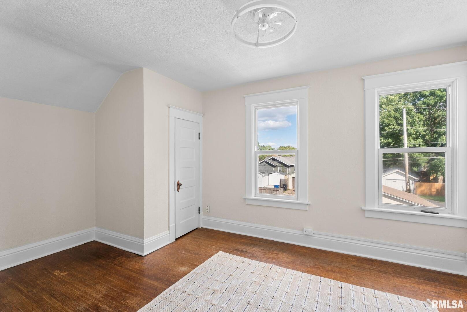2326 5th Street Moline, IL 61265 - Photo 19 of 22 Gallery Image 19