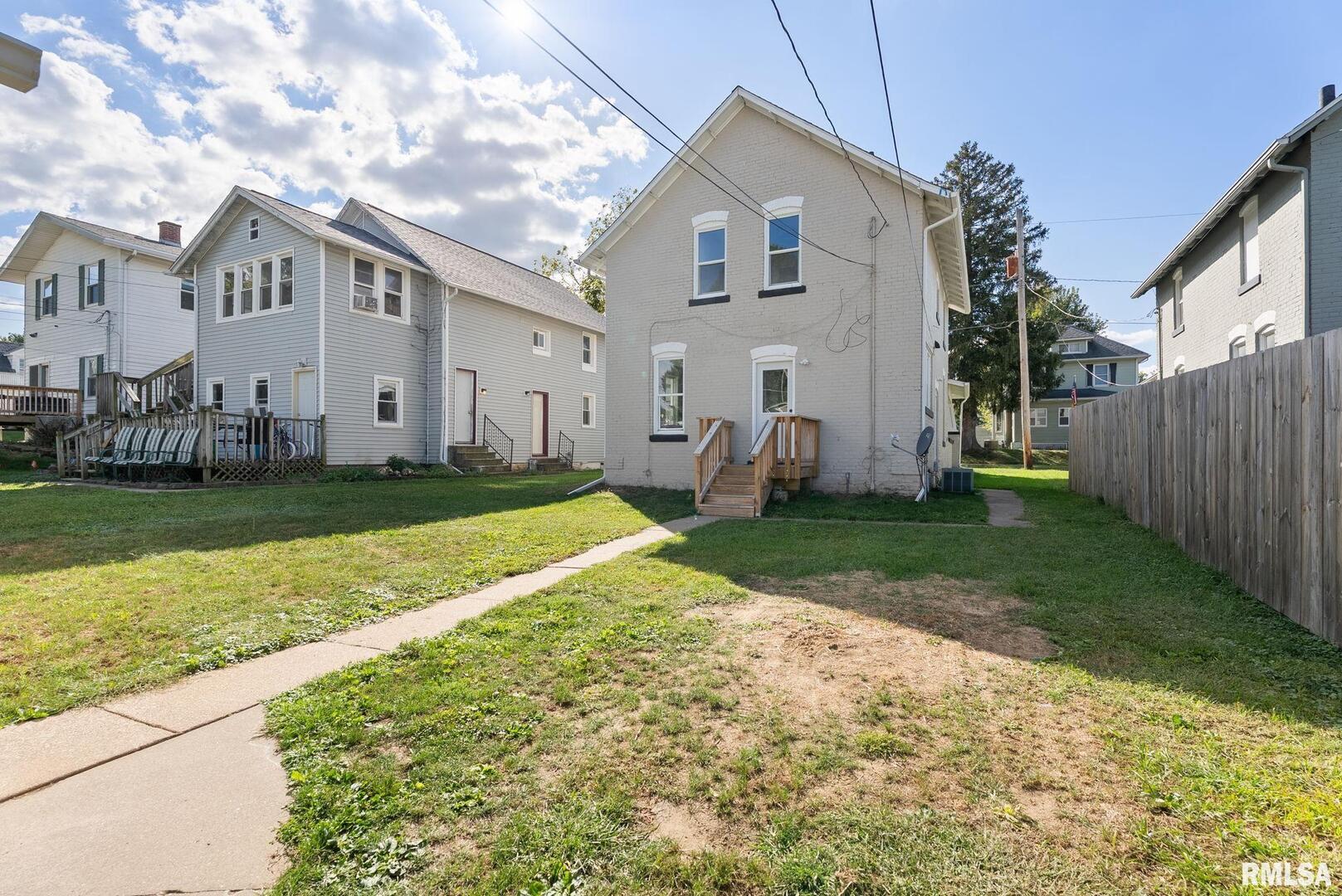 2326 5th Street Moline, IL 61265 - Photo 21 of 22 Gallery Image 21