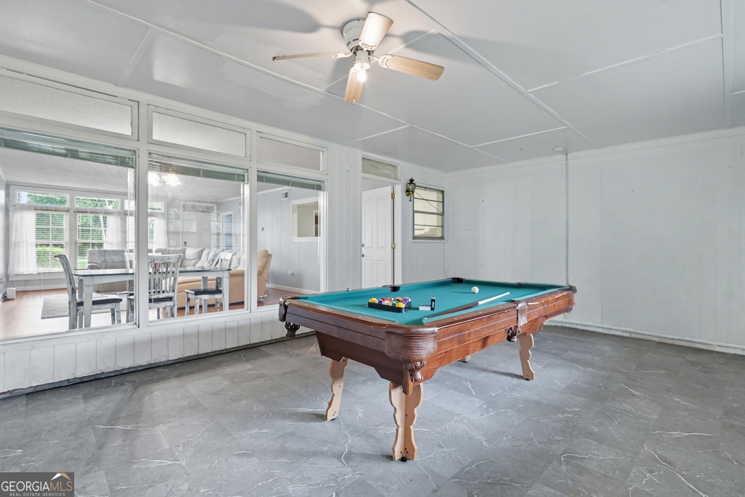 757 Old Screven Road Jesup, GA 31545 - Photo 30 of 38 a room with pool table and windows