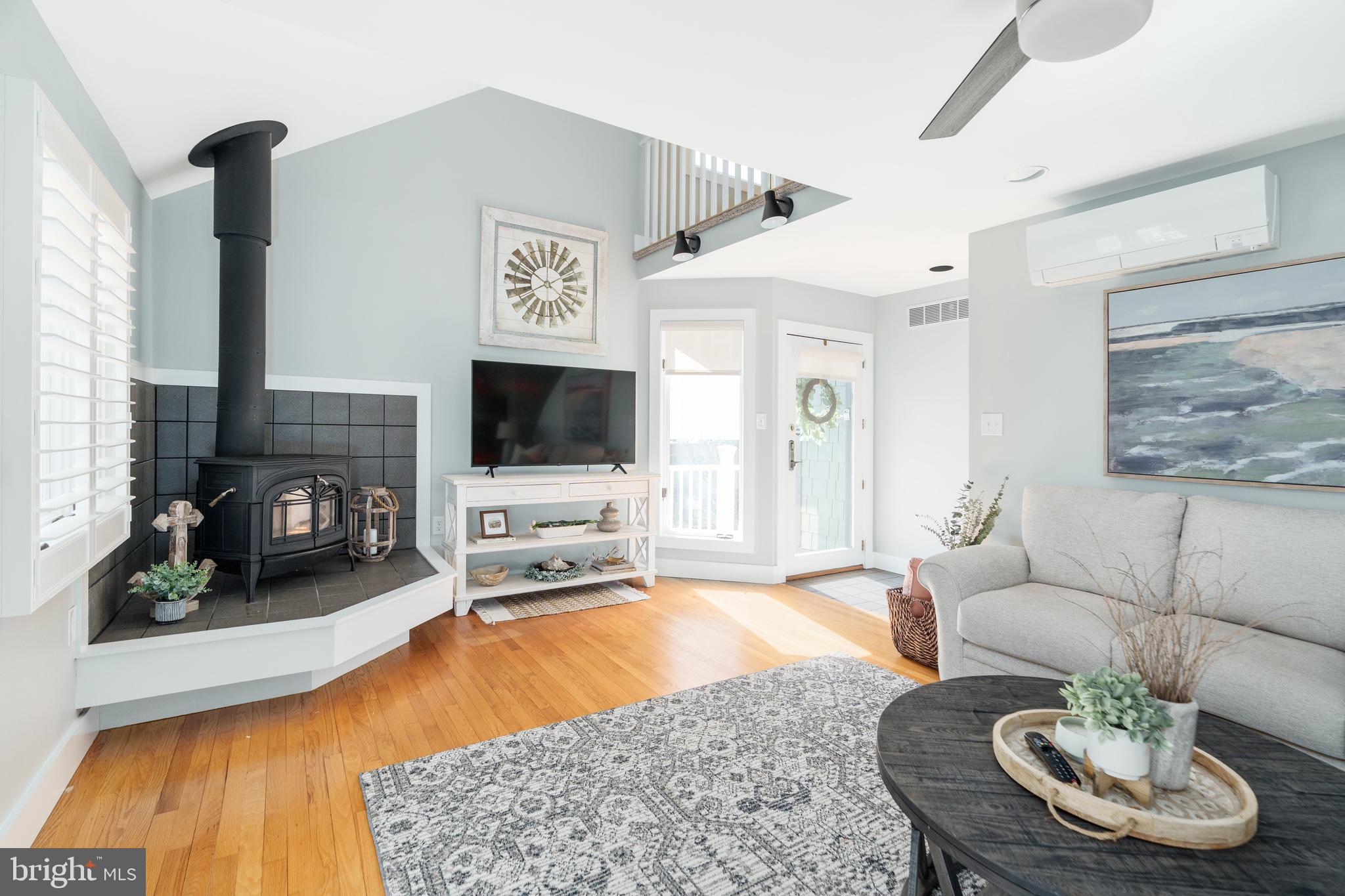 26 Park Lane Elkton, MD 21921 - Photo 9 of 56 Living room