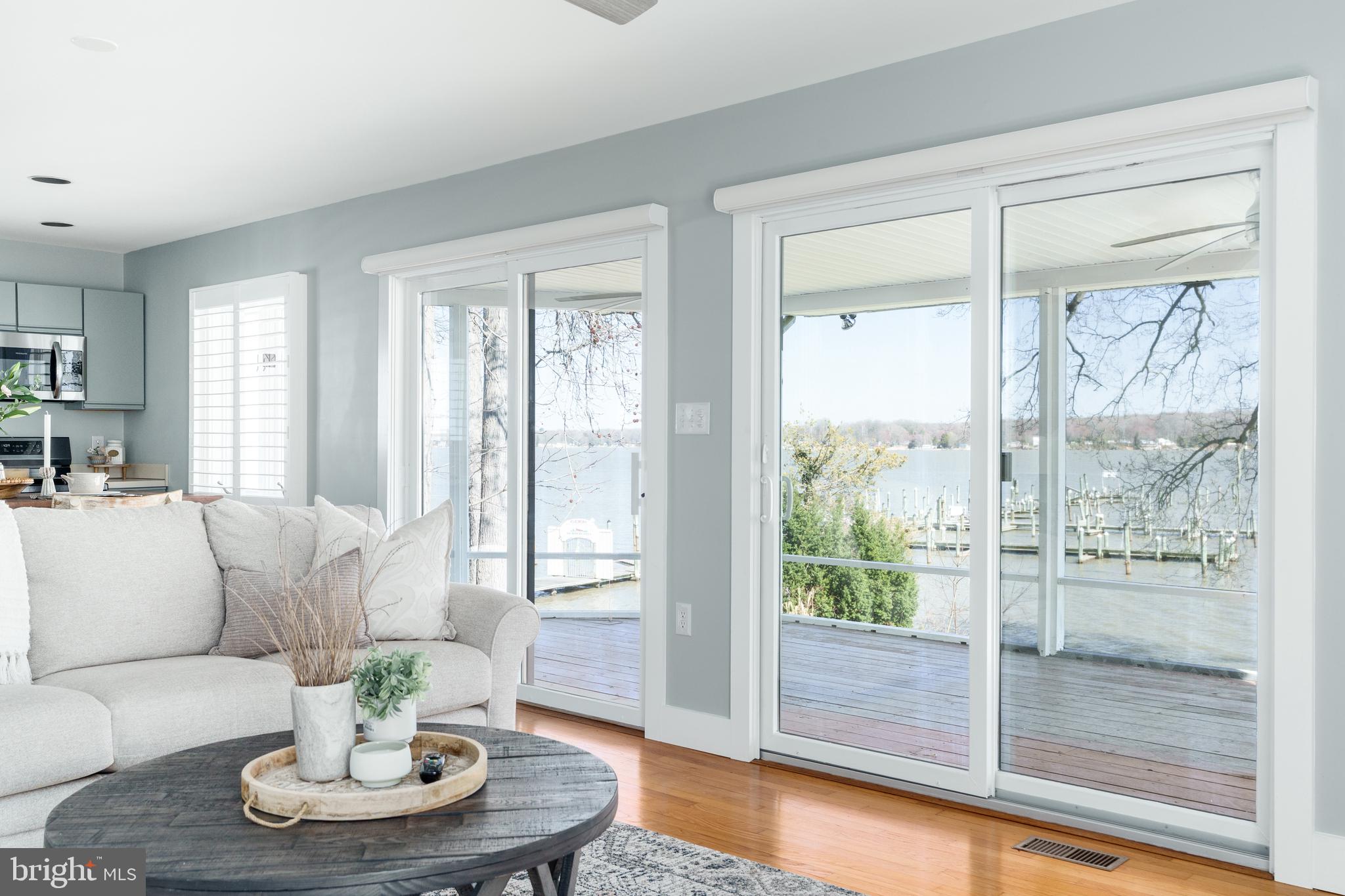 26 Park Lane Elkton, MD 21921 - Photo 10 of 56 Living room with river views