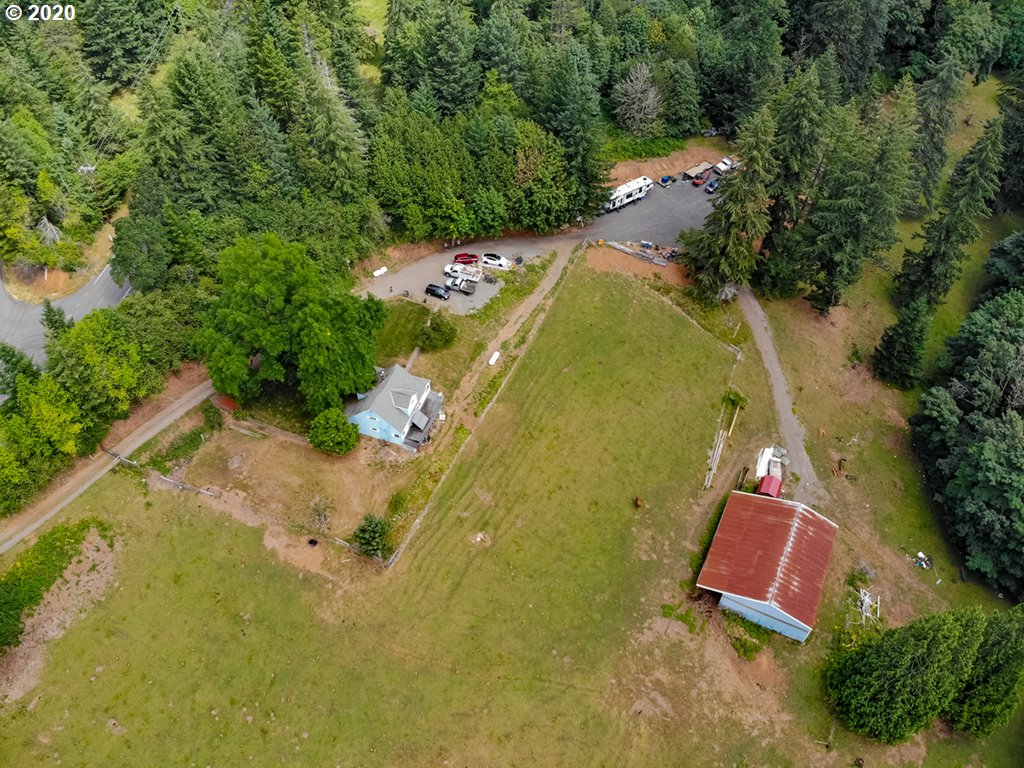 40901 Southeast Gibson Road Washougal, WA 98671 - Photo 11 of 15 Gallery Image 11