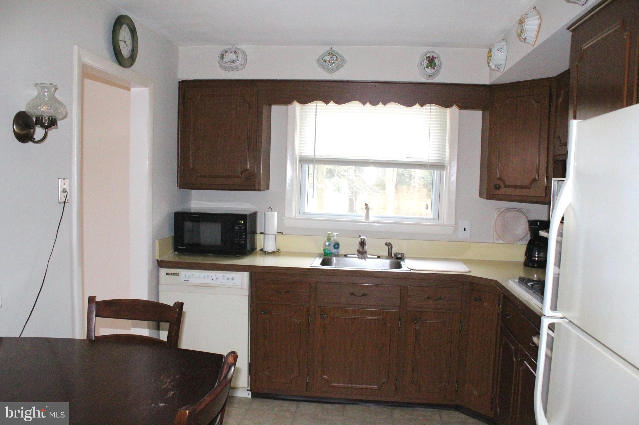 632 Vernon Road Springfield, PA 19064 - Photo 7 of 24