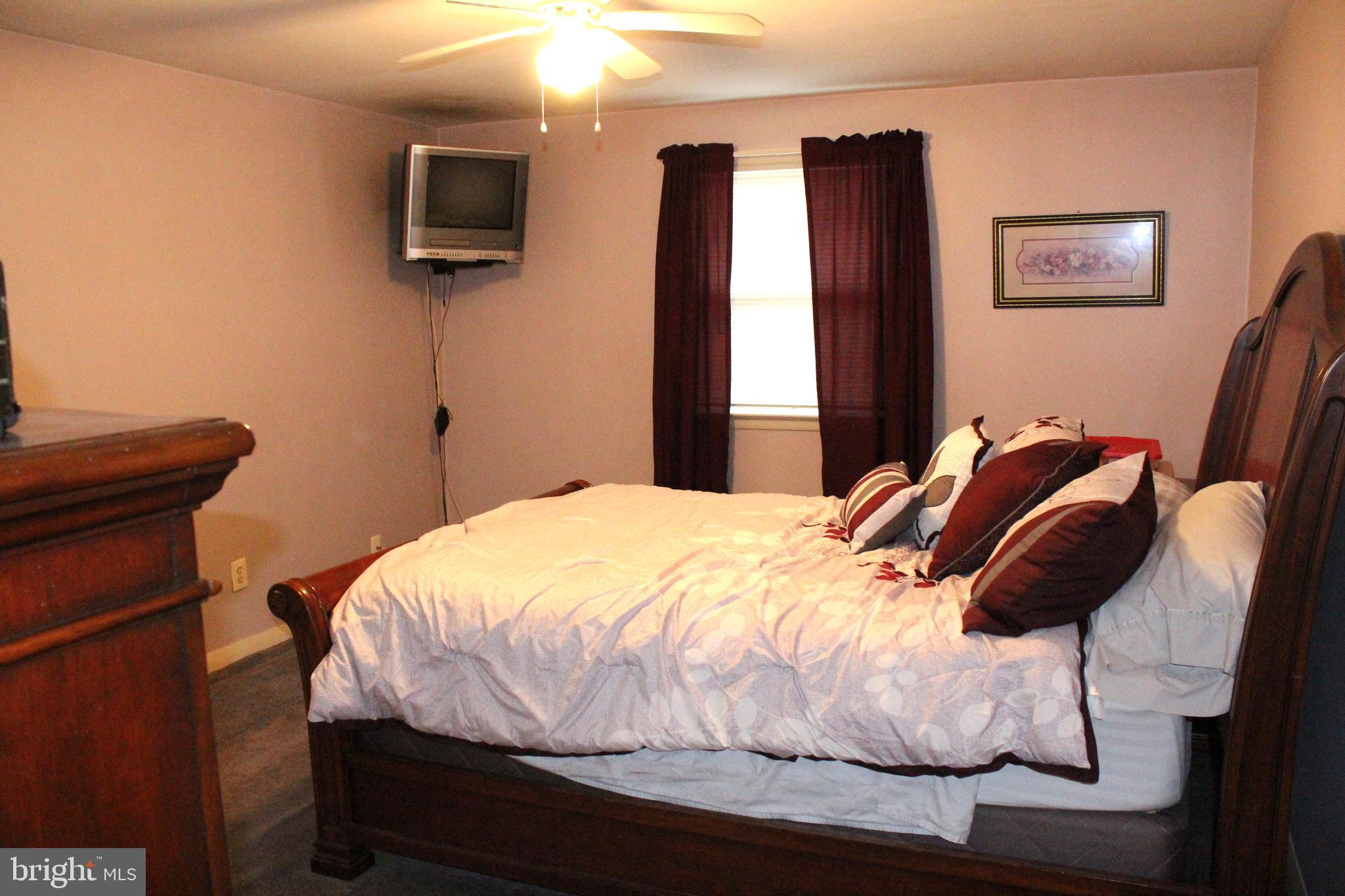 632 Vernon Road Springfield, PA 19064 - Photo 9 of 24