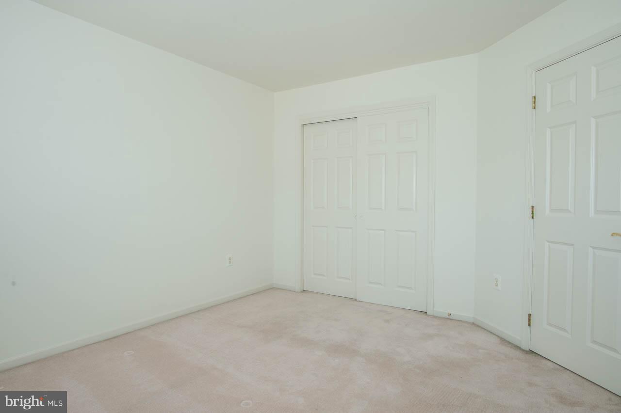 7261 Castlefield Way Springfield, VA 22150 - Photo 10 of 17 Second Bedroom