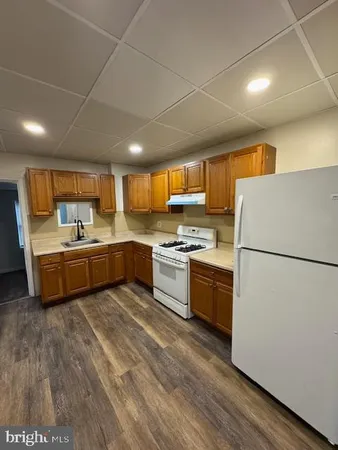 $1,700 | 411 South Jackson Street, Wilmington, DE 19805