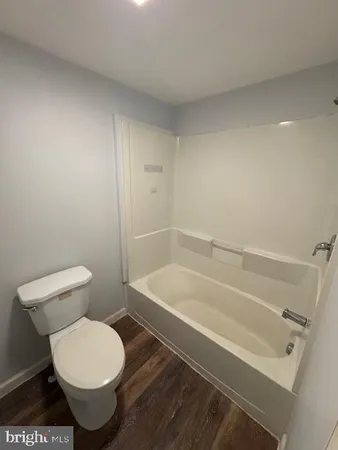 $1,700 | 411 South Jackson Street, Wilmington, DE 19805