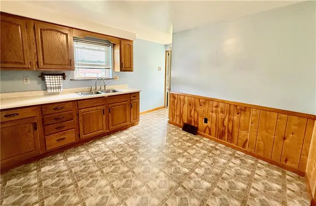 $139,900 | 1539 North Avenue, Leechburg, PA 15656