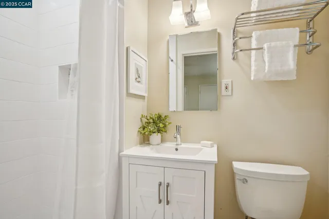 $1,475,000 | 6 Lucille Way, Orinda, CA 94563