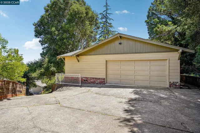 $1,475,000 | 6 Lucille Way, Orinda, CA 94563