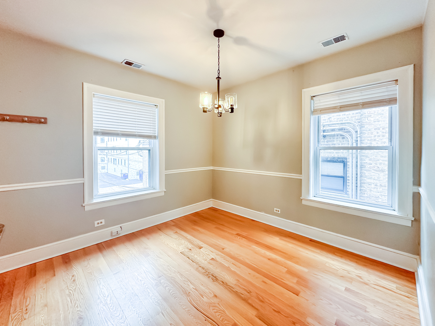 505 Sheridan Road, Unit 2E Evanston, IL 60202 - Photo 14 of 28 Gallery Image 14